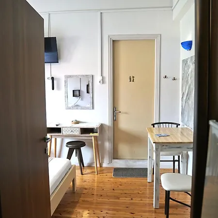 Проживание в семье 302 Sea And Sun Apartment's Кардамили