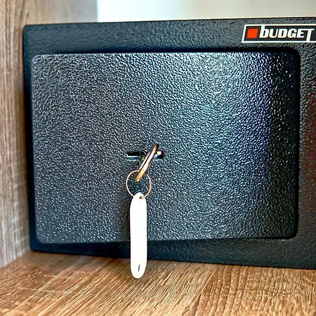 302 Sea And Sun Apartment's Проживание в семье