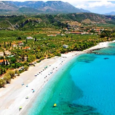 302 Sea And Sun Apartment's Кардамили