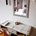 302 Sea And Sun Apartment's Homestay Kardamyli