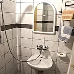 302 Sea And Sun Apartment's Homestay *