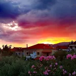 302 Sea And Sun Apartment's Kardamyli