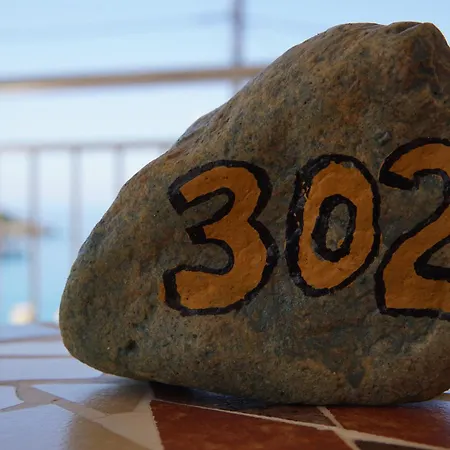 302 Sea And Sun Apartment's Kardhamili