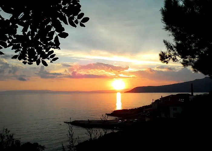 302 Sea And Sun Apartment's Δωμάτια σε οικογενειακή κατοικία